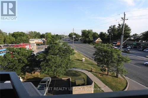 304 - 555 Wilson Hts Boulevard, Toronto, ON - Outdoor With View