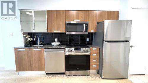 2110 - 38 Grenville Street, Toronto, ON - Indoor Photo Showing Kitchen With Stainless Steel Kitchen