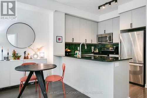 505 - 225 Sackville Street, Toronto, ON - Indoor Photo Showing Kitchen With Stainless Steel Kitchen With Upgraded Kitchen