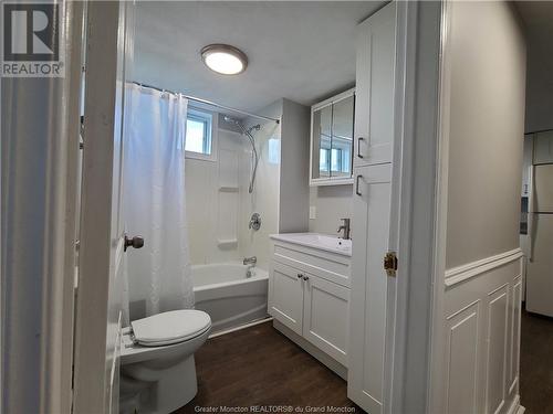 69 Allain, Sainte-Marie-De-Kent, NB - Indoor Photo Showing Bathroom