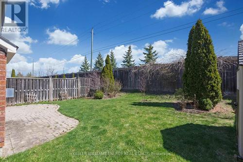 27 Tracey Court, Whitby, ON - Outdoor