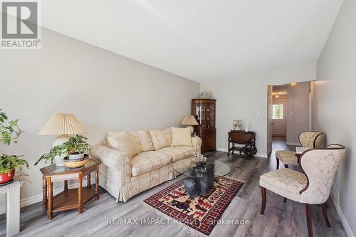 3 Hartsfield Drive, Clarington, ON - Indoor Photo Showing Living Room