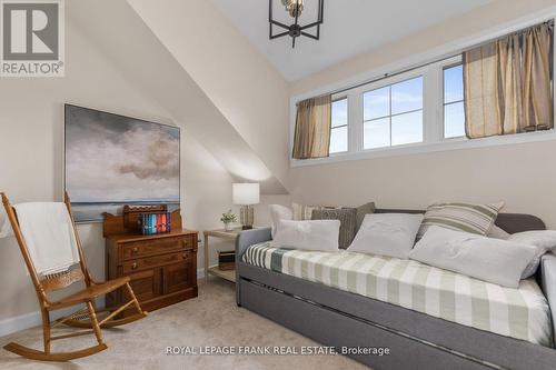 20851 Loyalist Parkway, Prince Edward County, ON - Indoor Photo Showing Bedroom