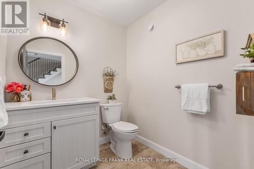20851 Loyalist Parkway, Prince Edward County, ON - Indoor Photo Showing Bathroom