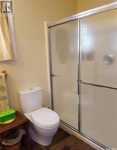 325 Ruby Drive, Hitchcock Bay, SK - Indoor Photo Showing Bathroom