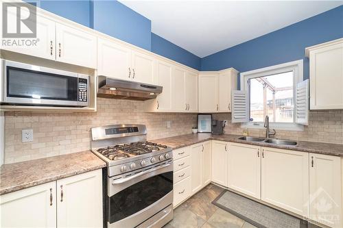 281 Opale Street, Clarence-Rockland, ON - Indoor Photo Showing Kitchen With Double Sink
