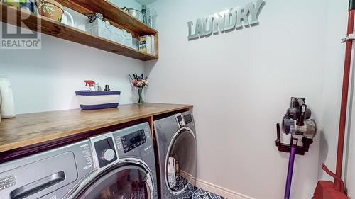 70 Doyle Street, St. John'S, NL - Indoor Photo Showing Laundry Room