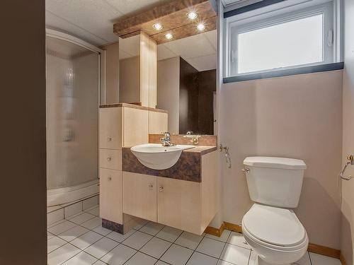 Bathroom - 663 Crois. Taschereau, Mascouche, QC - Indoor Photo Showing Bathroom