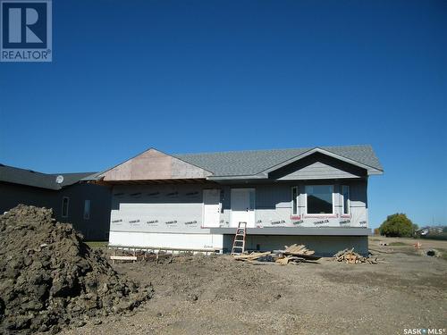 14 Scott Bay, Muenster, SK - Outdoor With Deck Patio Veranda