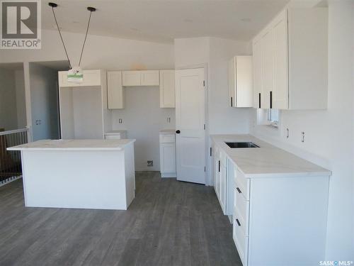 14 Scott Bay, Muenster, SK - Indoor Photo Showing Kitchen