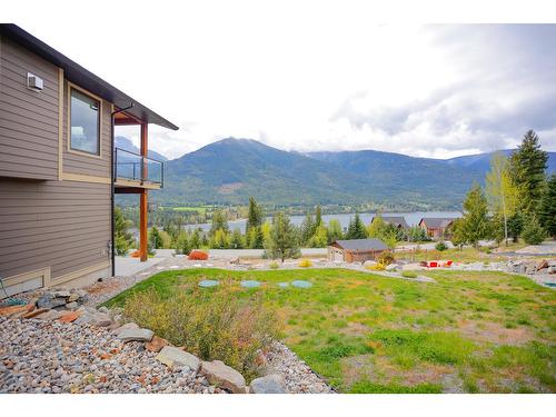 305 Mountainview Drive, Nelson, BC - Outdoor With View