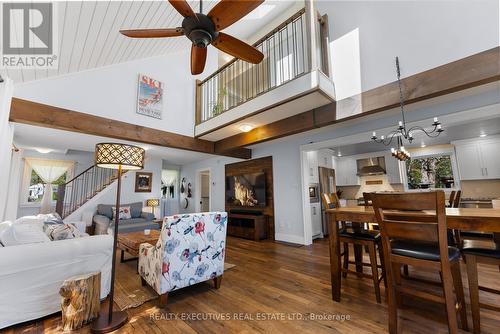 60 Pinehaven Lane, Perth Road, ON - Indoor Photo Showing Other Room