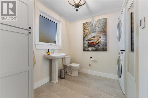 60 Pinehaven Lane, Perth Road, ON - Indoor Photo Showing Bathroom