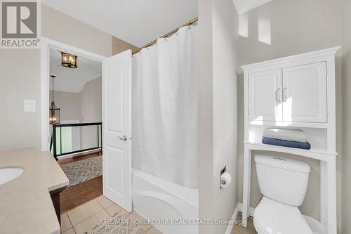 15 Old Forge Drive, King, ON - Indoor Photo Showing Bathroom