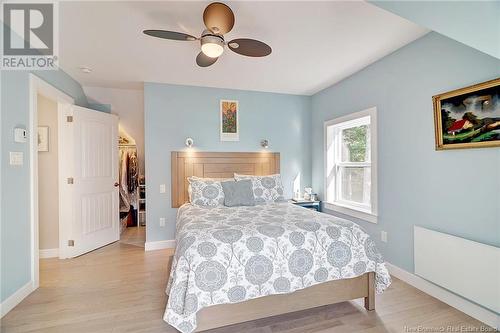 1276 Cox Point Road, Cumberland Bay, NB - Indoor Photo Showing Bedroom