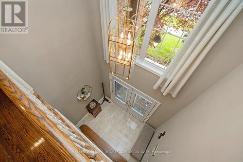 28 Viewmount Crescent, Brampton, ON - Indoor Photo Showing Other Room