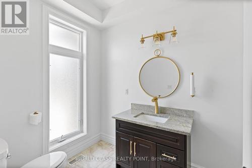 919 Lakewood Crescent, Lakeshore, ON - Indoor Photo Showing Bathroom