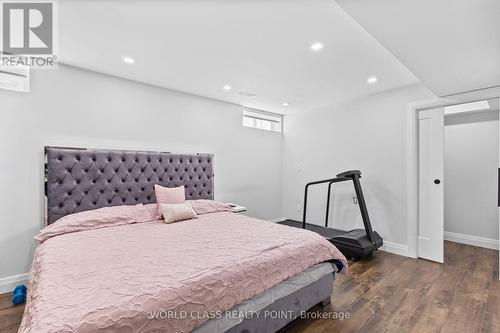 919 Lakewood Crescent, Lakeshore, ON - Indoor Photo Showing Bedroom