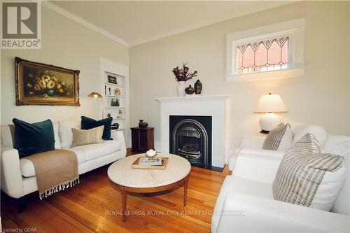 15 Robinson Avenue, Guelph, ON - Indoor Photo Showing Living Room With Fireplace