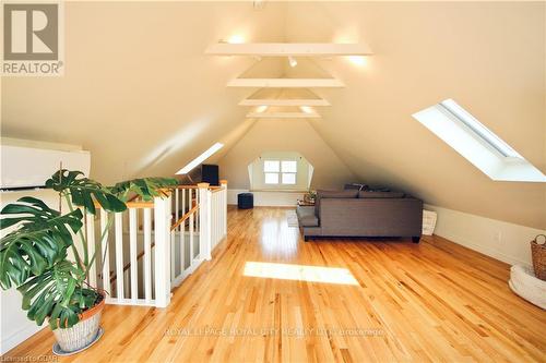 15 Robinson Avenue, Guelph, ON - Indoor Photo Showing Other Room