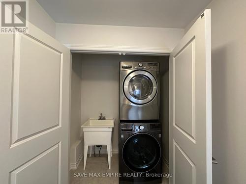 71 Mclaughlin Street, Welland, ON - Indoor Photo Showing Laundry Room