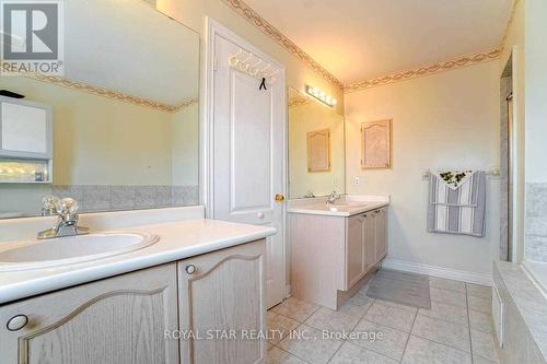 11 Allanhurst Crescent, Brampton, ON - Indoor Photo Showing Bathroom