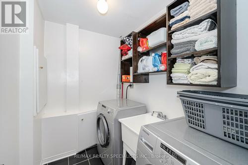 3203 Joel Kerbel Place, Mississauga, ON - Indoor Photo Showing Laundry Room