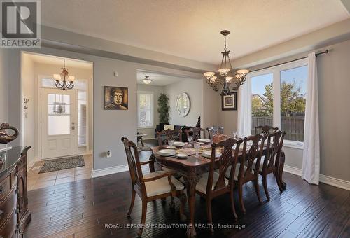 974 Seivert Place, Milton, ON - Indoor Photo Showing Dining Room