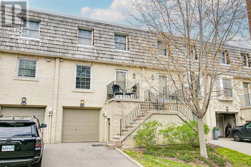 22 Stonedale Placeway, Toronto (Banbury-Don Mills), ON - Outdoor