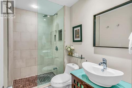 22 Stonedale Placeway, Toronto, ON - Indoor Photo Showing Bathroom