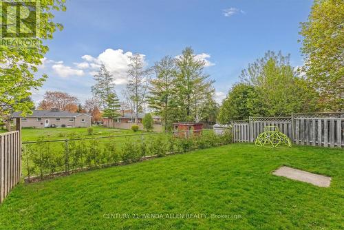 35 Lyndale Crescent, Clarington, ON - Outdoor With Backyard