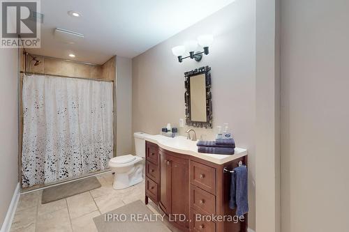 705 Lake Ridge Road S, Whitby, ON - Indoor Photo Showing Bathroom