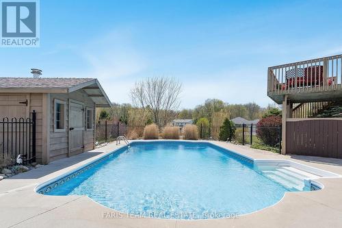 36 Marlow Circle, Springwater, ON - Outdoor With In Ground Pool With Deck Patio Veranda