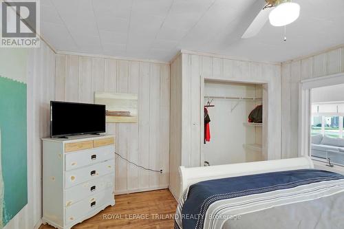 71580 Schade Lane, Bluewater, ON - Indoor Photo Showing Bedroom