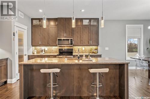 582 Atton Lane, Saskatoon, SK - Indoor Photo Showing Kitchen With Upgraded Kitchen