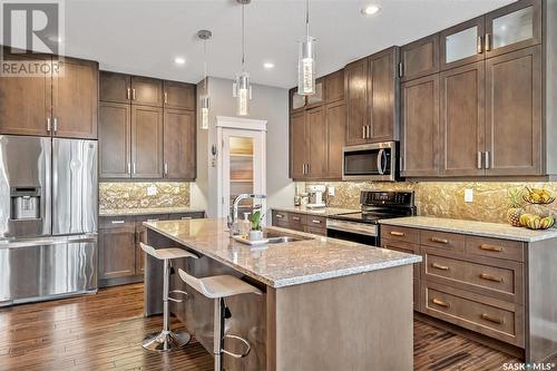 582 Atton Lane, Saskatoon, SK - Indoor Photo Showing Kitchen With Upgraded Kitchen