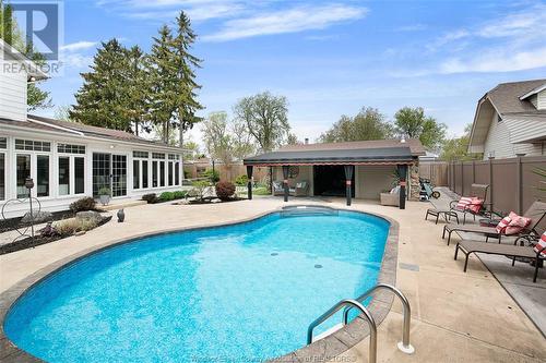 310 Lakeview Avenue, Kingsville, ON - Outdoor With In Ground Pool With Backyard