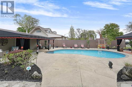310 Lakeview Avenue, Kingsville, ON - Outdoor With In Ground Pool