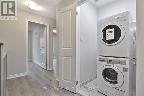 32 - 288 Glover Road, Hamilton, ON - Indoor Photo Showing Laundry Room