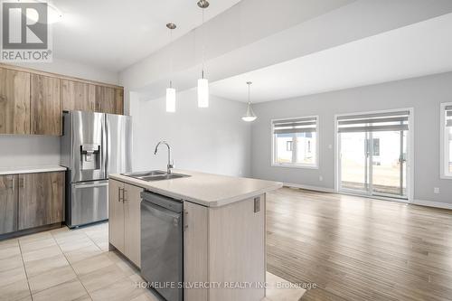 51 Mclaughlin Street, Welland, ON - Indoor Photo Showing Kitchen With Stainless Steel Kitchen With Double Sink