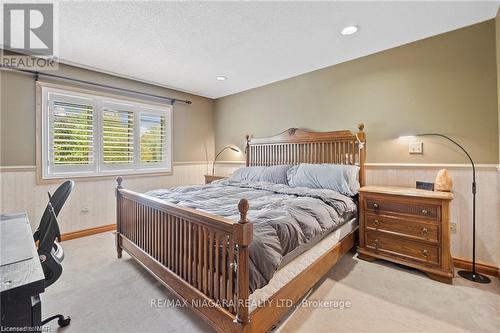 10118 Willoughby Drive, Niagara Falls, ON - Indoor Photo Showing Bedroom