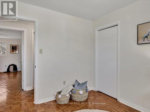 17 Madill Crescent, Kawartha Lakes, ON - Indoor Photo Showing Other Room
