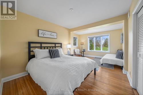 305 Massassauga Road, Prince Edward County, ON - Indoor Photo Showing Bedroom