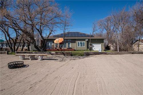 36 Vincent Rd, Lundar, MB 