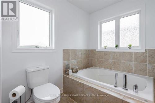 142 Gardiner Drive, Bradford West Gwillimbury, ON - Indoor Photo Showing Bathroom