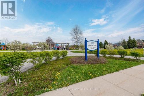 142 Gardiner Drive, Bradford West Gwillimbury, ON - Outdoor With View
