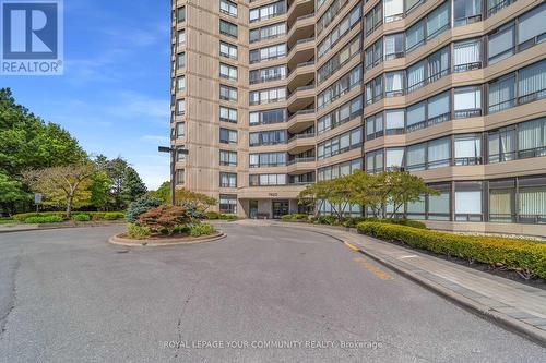 503 - 7420 Bathurst Street, Vaughan, ON - Outdoor With Balcony With Facade