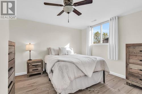 26 Victoria Street, Halton Hills, ON - Indoor Photo Showing Bedroom