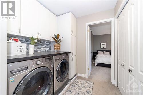 11 Witherspoon Crescent, Ottawa, ON - Indoor Photo Showing Laundry Room