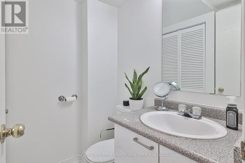 Th13 - 593 Kennedy Road, Toronto, ON - Indoor Photo Showing Bathroom
